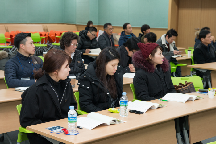 G:\웹진\2016\2월\한문연을 보다\1_2016 문예회관 아카데미 기본과정 무대인력과정.png
